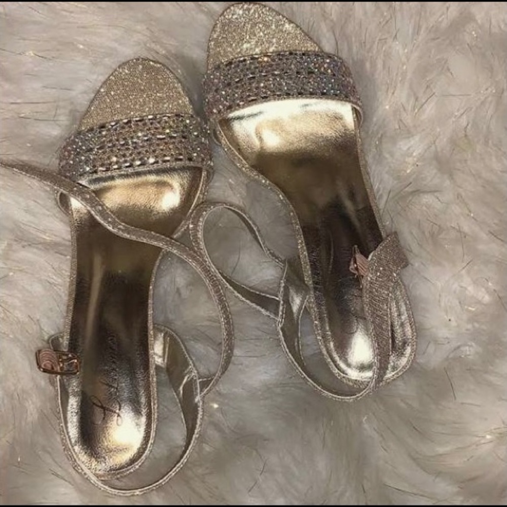 Sparkly beautiful heels